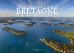 Vol au dessus du littoral de Bretagne (Morbihan - Loire-Atlantique)