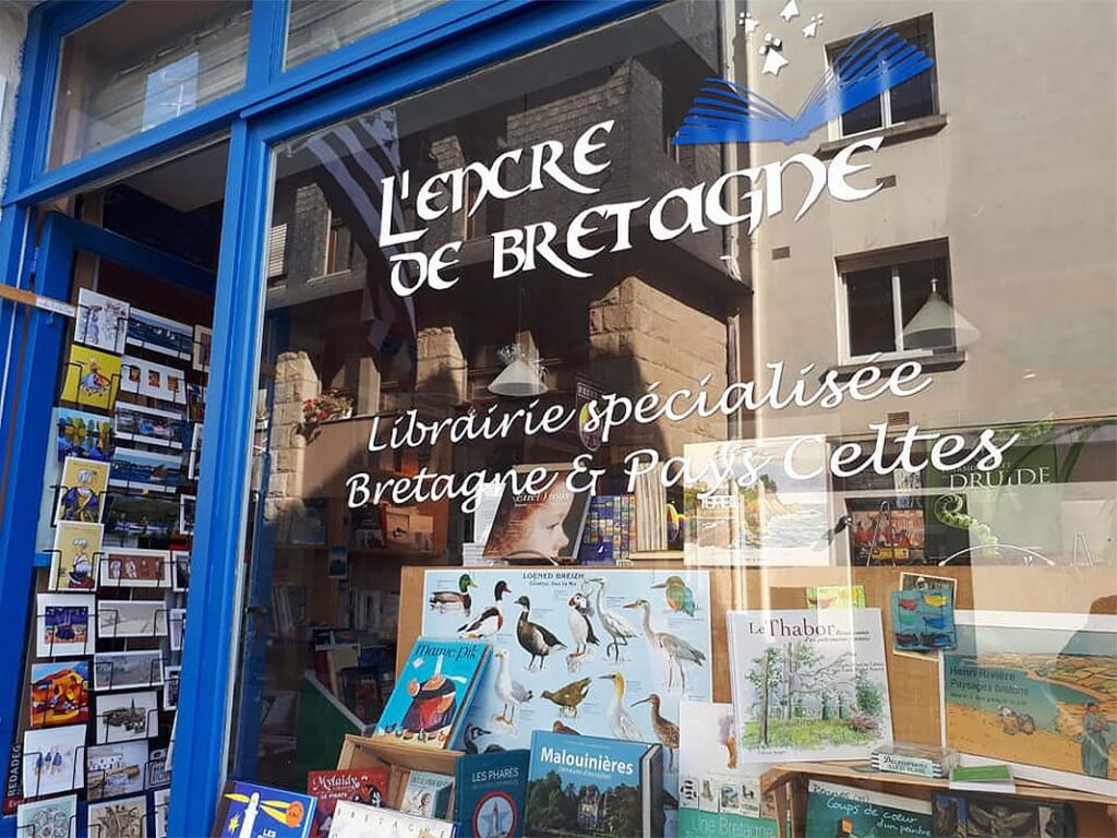Photo extérieure Librairie L'Encre-de Bretagne à Rennes, spécialiste des livres sur la Bretagne et les cultures celtiques